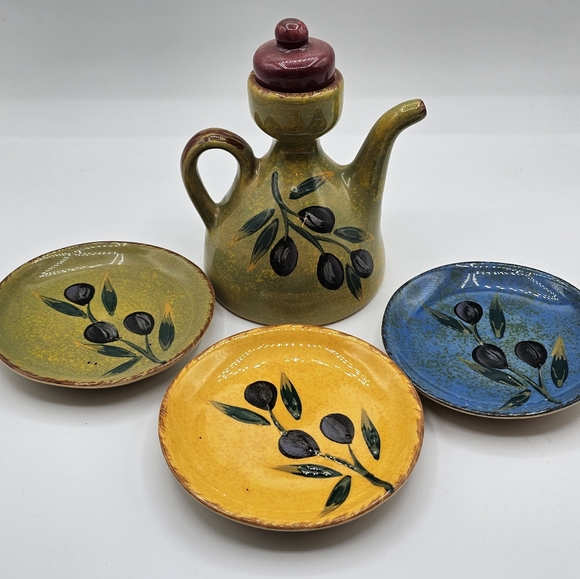 Handcrafted Olive Oil Dispenser with Colorful Plates - Picture 7 of 11